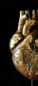 Golden Brass Heart Sculpture Handmade Artistic Decor <b>Figure</b> for Tabletop Display Contemporary Design Love Theme Living Room Deco - Product Image 2