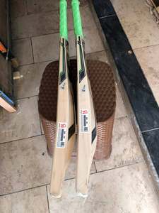Bate de Críquet CA Sports Gold BA 56 Kings Edition de Madera de Sauce Inglés, Ligero, Ambidiestro, con Funda y Agarre Adicional Antideslizante - Product Image 5