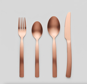 Juego de cubiertos con acabado cobrizo, pulido mate, diseño minimalista, apto para lavavajillas, cubiertos metálicos para bodas y cenas. - Product Image 1
