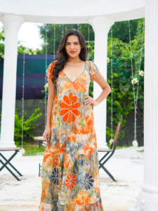 Robe maxi florale pour femmes, style bohème, longue robe d'été avec col en V, parfaite pour les vacances, décontractée et pour les soirées - Product Image 3