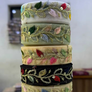 Dentelle africaine nigériane en tissu brodé à motif floral, écologique, avec de grosses paillettes, pour mariage traditionnel - Product Image 1