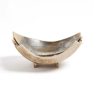 Wholesale Luxury Silver Metal Serving <b>Bowl</b> Customized Decorative Modern Home Kitchen Handmade Aluminium Fruits <b>Bowl</b> for Party - Product Image 1