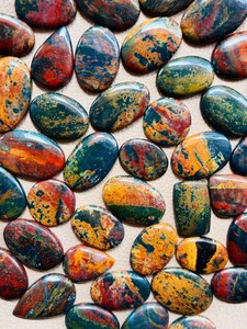 Lot de cabochons en pierre de sang incroyablement magnifiques, pierres précieuses en vrac pour la fabrication de bijoux, pierres de sang pour cadeaux - Product Image 1