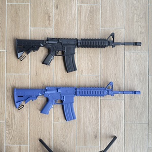 Pistola de entrenamiento M4A1 para artes marciales, construcción sólida, fábrica en Taiwán. - Product Image 2