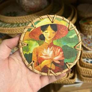 Sous-verres en rotin nacre de 4 pouces avec incrustation de coquillage floral, tapis de boisson tissés style bohème, dessous de tasse, décoration de table côtière, cadeau de pendaison de crémaillère - Product Image 6