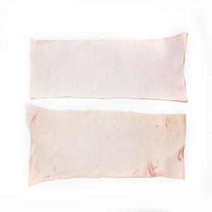 ขายดี หนังหมูแช่แข็งคุณภาพพรีเมียม คุณค่าทางโภชนาการสูง เกรด A กระบวนการ BQF ขายส่งจำนวนมาก มีสินค้าพร้อมส่ง คุณภาพดีที่สุดสำหรับการส่งออก - Product Image 2