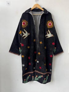 เสื้อเบลเซอร์ปักลายกำมะหยี่สไตล์ซูซานีสำหรับผู้หญิง ลายดอกไม้ นก กระบองเพชร แบบเปิดด้านหน้า เสื้อคลุมสไตล์โบฮีเมียน สำหรับฤดูใบไม้ร่วงและฤดูหนาว - Product Image 1
