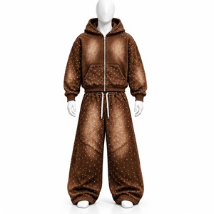 Trajes Deportivos de Nylon Negro con Logotipo OEM Personalizado, Ropa Deportiva de Poliéster con Ribete y Pantalones para Hombre - Product Image 1