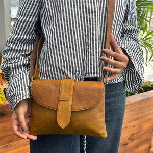 Nouvelle tendance sac à main en cuir véritable pleine fleur pour femmes sac à bandoulière de créateur Vintage sac à bandoulière de luxe en peau de vache de haute qualité - Product Image 3