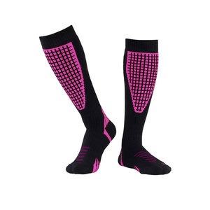 Customization of Various Colors Comfortable and Breathable Eco-Friendly Unisex Sports <b>Socks</b> for Autumn Daily Life Outdoor Sports - Product Image 6