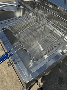 Deep Fryer <b>Cart</b> with 2 Baskets | 3 Gallon Single Tank | 2 Pan Steam Table | Portable 4 Wheel | Stainless Steel | Outdoor Propane - Product Image 4