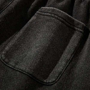 Pantalones cortos deportivos para hombre, pantalones cortos casuales deportivos, pantalones cortos básicos lisos para hombre con logotipo bordado desgastado - Product Image 2