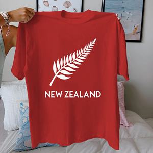 Silueta blanca de un helecho Camiseta de algodón puro Mujer ajuste cómodo - Product Image 5