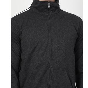 Conjunto Deportivo de Dos Piezas para Hombre, Diseño Moderno y Premium, Transpirable, Venta al por Mayor, OEM - Product Image 3