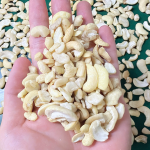 Service 24 Hours Santigo Cashew <b>Nuts</b> Kaju Broken Kaju In Bulk Top Quality <b>Kernel</b> Cashew <b>Nuts</b> - Product Image 1