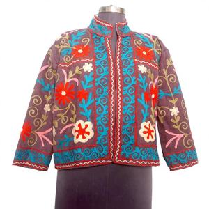 Chaqueta Étnica Bordada al por Mayor, Abrigo Femenino de Otoño/Invierno, Diseño Tradicional Premium, Ropa Exterior Ecológica y de Moda - Product Image 1