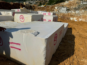 Modern Natural Dolomite <b>Marble</b> Block Quarry Raw Stone Tile Polished Eco-Friendly Durable Waterproof 1 Year Villa Outdoor - Product Image 5