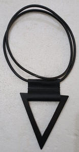 Collar con colgante artesanal personalizable único, artesanía de resina de cuerno hecha a mano para amor, trabajo, regalos religiosos de Anime - Product Image 5