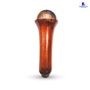 Bâton de massage ayurvédique Kansa K-Star KFHM1 pour le visage et la tête, outil de thérapie métallique Kansa pour la relaxation, l'éclat et le soulagement du stress - Product Image 1