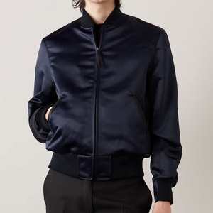 Chaqueta Sukajan de Lujo para Hombre, Diseño de Bordado Personalizado de Alta Calidad, Corte Elegante, Ideal para Moda Urbana y Uso Diario - Product Image 3