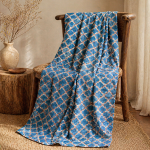 Tela de Algodón Estampada a Mano Tradicional para Vestidos, Kurtis, Blusas y Ropa Étnica para Mujeres y Niñas - Product Image 2