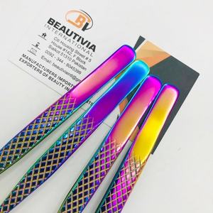 Pince à cils professionnelle Diamond Grip Angle de 45 degrés Pointe pointue de 6.5mm Acier inoxydable durable pour les extensions de cils - Product Image 4