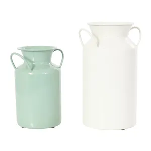 Vase en céramique minimaliste avec poignée, vert menthe et blanc, pot de fleurs décoratif pour la décoration intérieure - Product Image 1