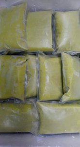 Purée d'avocat IQF populaire du Vietnam |   Étiquette Clean Label pour produits surgelés naturels Green Flash |   Cubes Idéaux pour la crème glacée végane et les sauces culinaires - Product Image 2