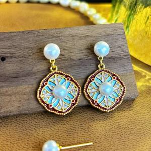 Boucles d'oreilles en argent naturel polyvalentes de style palais rétro européen américain, avec trèfle à quatre feuilles, nouvelles, perles - Product Image 3