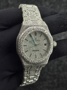 Reloj Automático con Diamantes Moissanite para Hombre y Mujer, Chapado en Blanco, Claridad VVS, Esfera Romana Totalmente Adornada, Esfera Cuadrada, Correa de Acero Inoxidable - Product Image 3