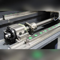Centre d'usinage CNC à double broche avec serrage à une seule pince pour des pièces d'arbre de précision à haute concentricité
