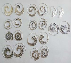 Boucles d'oreilles en métal GS Boucles d'oreilles en alliage tendance pour femmes Idéal pour offrir - Product Image 1