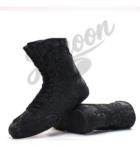 Chaussures de boxe personnalisées avec logo OEM, légères et confortables, pour l'entraînement et les combats professionnels - Product Image 2