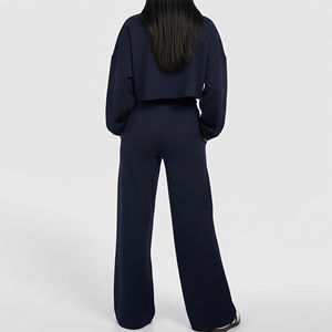 OEM/ODM Vêtements décontractés pour femmes de haute qualité, ensemble 2 pièces, haut en dentelle brodée unie, sweat-shirt coupe classique, pantalon de jogging coupe classique - Product Image 3