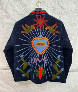 Abrigo de Mujer de Terciopelo Artístico Hecho a Mano con Bordado Boho de Pájaro y Ojo Turco, Impresionante Chaqueta Boho para Mujer con Bordado Suzani - Product Image 5