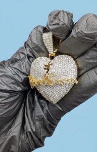 Colgante de corazón de plata de ley 925 bicolor con moissanita, pasa la prueba del diamante, colgante con nombre personalizado, estilo Hip Hop y Rapper - Product Image 6