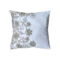 2024 housses de coussin en denim personnalisées en gros avec bord à franges décoratives