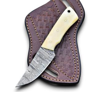 Cuchillo Skinner de Hoja Fija Recta de Acero de Damasco Extra Afilado UA Supplies para Caza, Camping y Bricolaje Multifuncional - Product Image 1