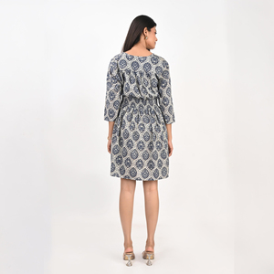 Elegant Blue Printed Short Dress V Neckline Three Quarter Sleeves Soft Cotton Fabric Comfortable Casual Daily Wear Outfit - Product Image 4