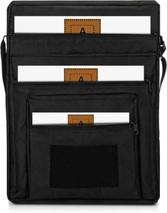 Sac de transport pour cibles de tir avec 3 poches zippées et pochette avant imperméable pour accessoires - Product Image 1