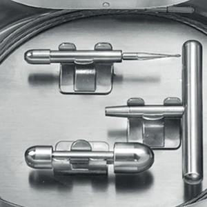 ชุดเครื่องมือแยกเส้นเลือดดำสแตนเลสคุณภาพสูงสำหรับการผ่าตัดเส้นเลือดขอด ใช้ในโรงพยาบาล โดย Dentavex - Product Image 2