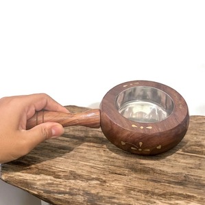 Brûleur d'encens antique en bois avec poignée, encensoir sculpté pour Bakhoor et Oud avec bouton en cristal pour la décoration de la maison et les cadeaux du Ramadan - Product Image 6