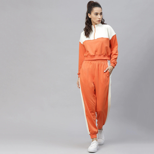 Survêtements à capuche décontractés pour femmes, coupe ajustée, couleur unie, fabriqués au Pakistan, haute qualité, vente en gros, best-sellers - Product Image 1