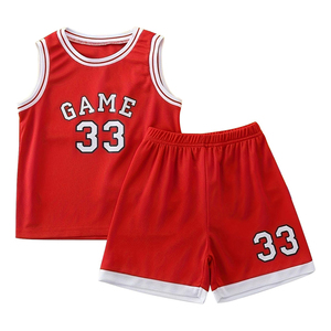Conjunto de Camiseta de Baloncesto Roja para Adultos Unisex, Camiseta de Manga Corta, Pantalones Cortos con Cintura Elástica, 100% Poliéster, Elástico en Cuatro Direcciones, Secado Rápido - Product Image 1