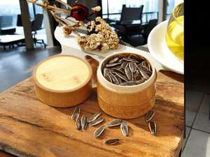 Boîte de rangement portable pour thé, design écologique pour les voyages, pot hermétique pour la cérémonie du matcha, pour le stockage de café, de thé et de poudre par UO - Product Image 3