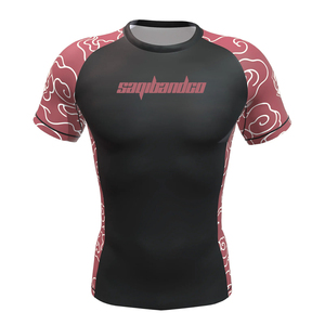 เสื้อรัดรูปสำหรับผู้ชาย MMA ลายชนเผ่าสีดำขาว แห้งเร็ว ผลิตจากโพลีเอสเตอร์ - Product Image 3