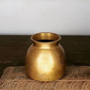 Luxurious Selling Brass Lota Kalash Ayurvedic Water Drinking <b>Drinkware</b> Ayurvedic Health Benefits Authentic Pooja <b>Accessories</b> - Product Image 5
