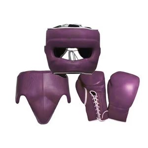 Ensemble de protection de boxe en cuir marron, comprenant un casque et des gants à lacets, 3 pièces - Product Image 1