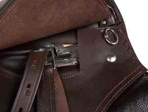 Acabado de cuero auténtico con efecto envejecido para un aspecto clásico vintage en cada almohadilla de montura para equitación. - Product Image 3