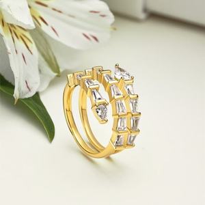 Anillo de Diamantes Blancos Multicapa al por Mayor - Product Image 1